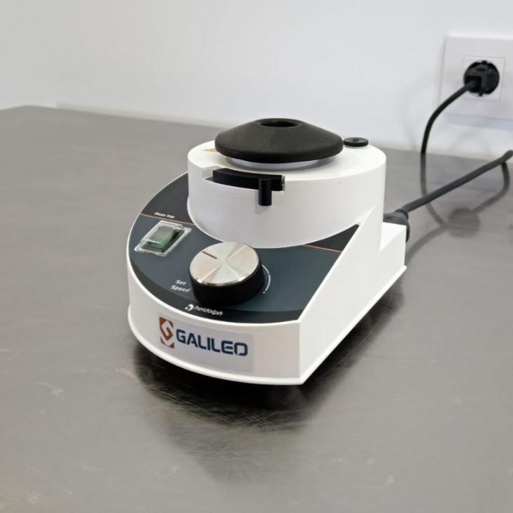 Heidolph Reax Top Analog Vortex Mixer with Adjustable Speed