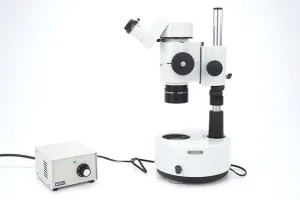 Leica M8 Stereo Microscope with Plan 1x Objective and 20x/13 Eyepieces, 4 of 6