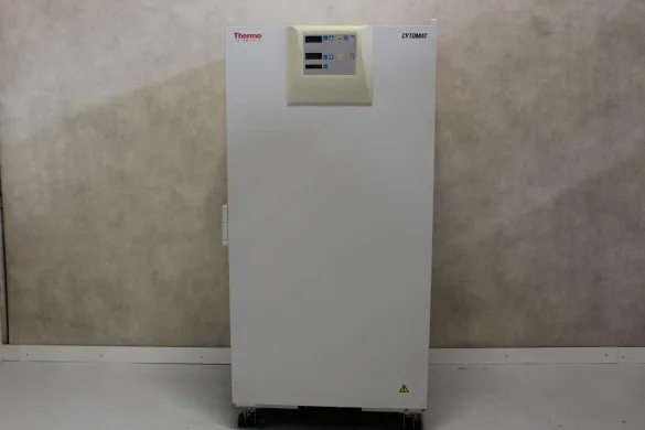 Thermo Scientific Cytomat 24C4-GLS CO2 Incubator with Automated Microplate Handling