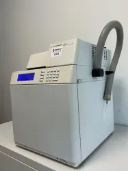 Agilent G1888 Network Headspace Sampler for Automated Gas Chromatography Sample Preparation, 2 of 3