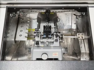Bright Instrument SC12CL 5030 Cryostat Microtome for Precision Tissue Sectioning, 10 of 14