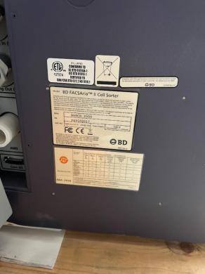 BD FACSAria II Special Order Dual-Laser Cell Sorter with 2 Lasers-cover