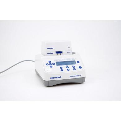 Eppendorf Thermomixer C with SmartBlock and Lid for Plate Mixing and Temperature Control-cover