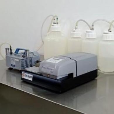 Tecan PW 384 Automated Microplate Washer for 96 and 384 Well Plates-cover