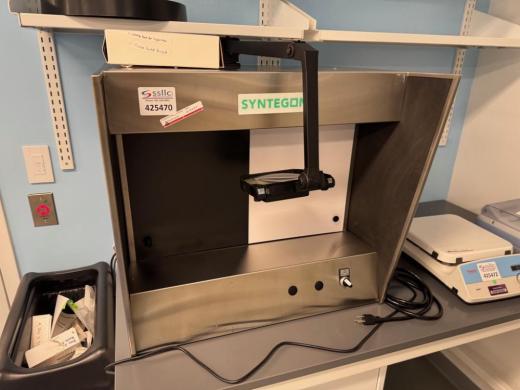 Syntegon MIH-DX Manual Vial Inspection Booth for Pharmaceutical Quality Control-cover