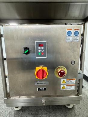 Thermo Scientific HyClone Single Use Bioreactor with Integrated Motor Agitator and Control Panel-cover