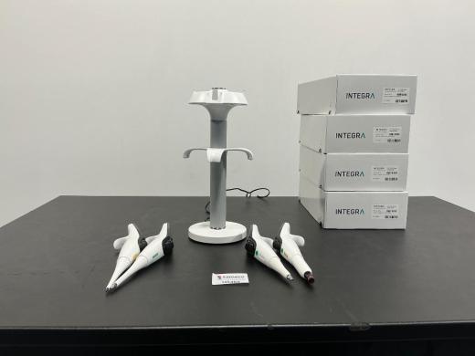 INTEGRA VIAFLO Electronic Multipipette Set with 125µl, 300µl, 1250µl, 5000µl Volumes-cover