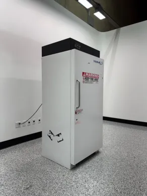 VWR FSF-3020-DA Laboratory Refrigerator-Freezer with Digital Control and Alarm