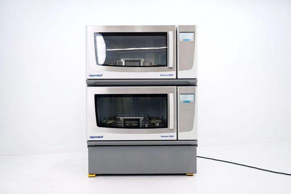 Eppendorf S44i Double-Stack Refrigerated and Non-Refrigerated Incubator Shaker-cover