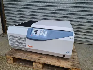 Thermo Electron Corporation CR 4i Refrigerated Centrifuge, 11 of 15