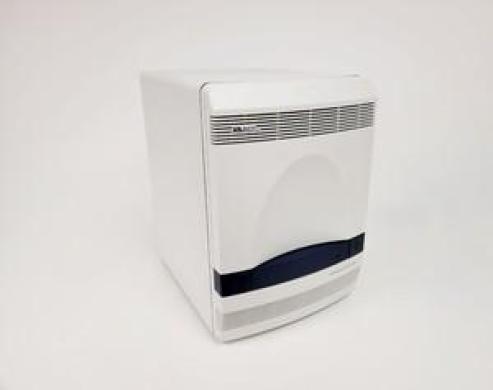 Applied Biosystems 7500 Fast Real Time PCR System Lab-cover