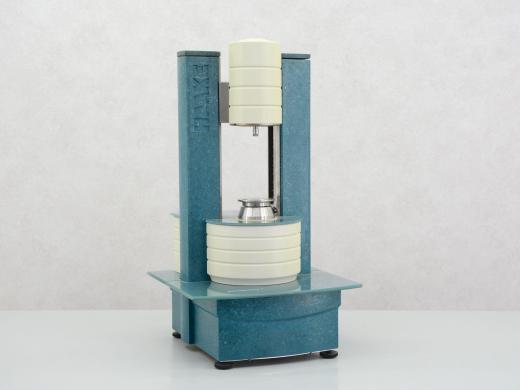 Haake Rheostress 1 Rotational Rheometer for Dynamic Viscosity-cover