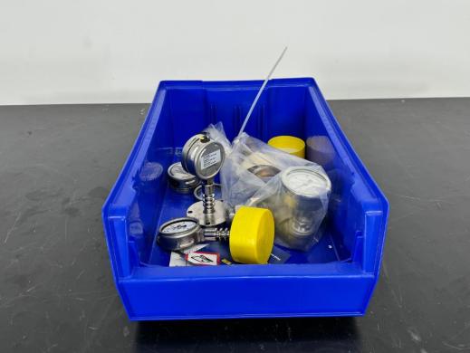 Used Laboratory Pressure Gauges – Quantity 3 Units-cover