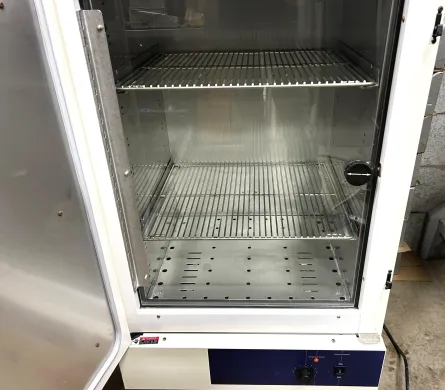 Precision Economy 5EM Gravity-Convection Laboratory Incubator, 4.5 Cu-Ft Capacity
