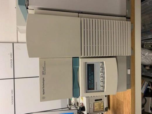 Agilent 5973N MSD with Turbo pump-cover