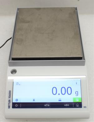 Mettler-Toledo MS4002TS Precision Balance with 4.2kg Capacity and Touchscreen-cover