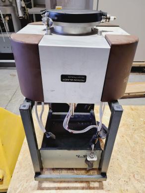 Perkin Elmer Ion Pump for Laboratory Vacuum Applications-cover