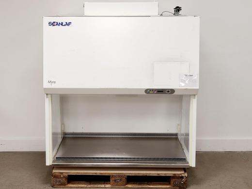 Scanlaf Mars 1200 Class II Biological Safety Cabinet with Stand-cover
