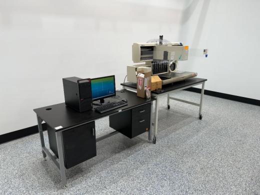 HP Packard MultiProbe II Automated Liquid Handler-cover