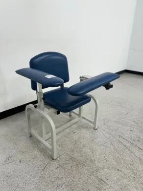 Blood Drawing Chair for Clinical and Phlebotomy Applications