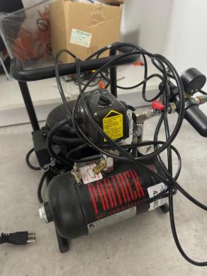 Werther Panther P16-TC Portable Laboratory Air Compressor with Pressure Control-cover