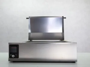 Memmert WNB29 Laboratory Water Bath for Precise Temperature Control, 3 of 5