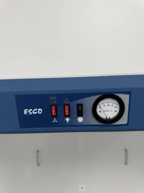 ESCO LHG-6BS-F9 6-Foot Laminar Flow Cabinet with HEPA Filtration