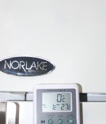 Norlake NSLF241WMW/0M 24 cu ft Manual Defrost Laboratory Freezer 115V, 3 of 11