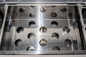 Julabo SW22 Shaking Water Bath for Precise Temperature Control, 2 of 4