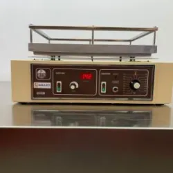 Selecta Rotaterm Orbital Shaker with Heating, 8 of 9