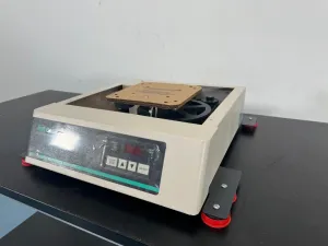 New Brunswick Innova 2100 Platform Shaker, 2 of 4
