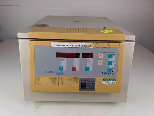 Heraeus Labofuge 400 Centrifuge | QuestPair