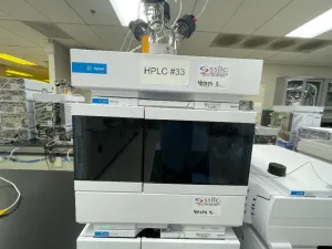 Agilent 1260 Infinity II HPLC System with Diode Array Detector and Autosampler, 8 of 19