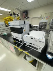 Agilent 1260 Infinity II HPLC System with Diode Array Detector and Autosampler, 4 of 19