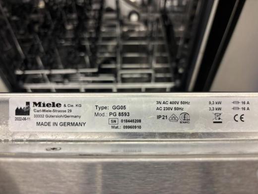 Miele GG05 Professional Laboratory Dishwasher with Stainless Steel Interior-cover
