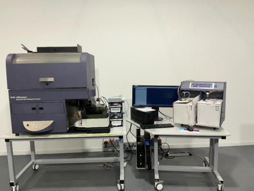 BD LSRFortessa Advanced Multiparameter Flow Cytometer with Multiple Laser Configurations-cover