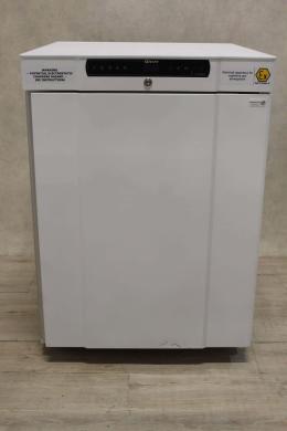 Gram BioCompact ll RR210 Laboratory Refrigerator-cover
