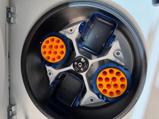 Eppendorf 5810 Centrifuge-cover