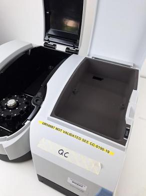 Thermo Fisher Scientific Evolution 350 UV-VIS Photospectrometer-cover