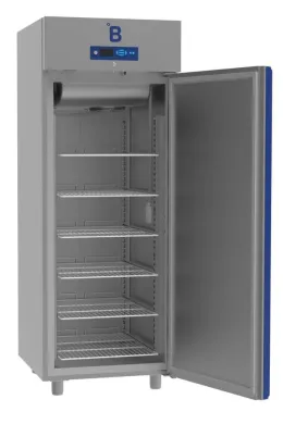 B Medical Systems ML 670 SG Medical Refrigerator