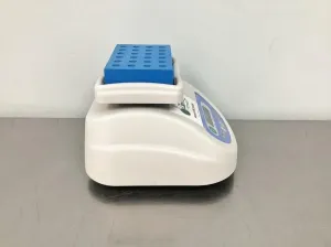 Grant Bio MPS-1 Multi Plate Shaker with Programmable Speed and Multi-Format Compatibility, 2 of 8