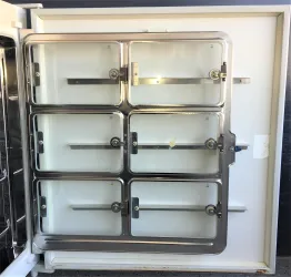 Heraeus HERAcell 240 CO2 Incubator (8.4 Cu-Ft), 15 of 21