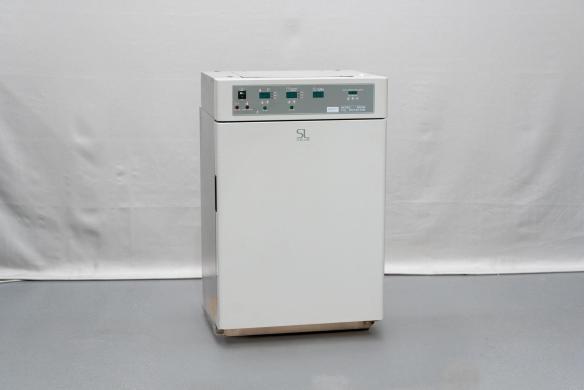 Shel Lab IR2424 Water Jacketed CO2 Incubator-cover