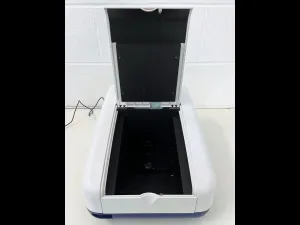 Jenway 7300 Single Beam Visible Light Spectrophotometer with 320–1000 nm Range, 6 of 7