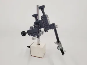 Lot of 3 Narishige 3-axis Micromanipulators on Magnetic Stands M153, M152, 10 of 18