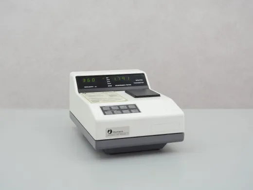 Pharmacia Novaspec II UV-Visible Spectrophotometer