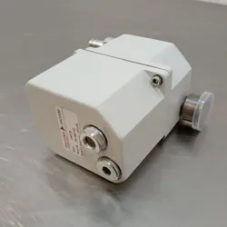 Pfeiffer Duo 5M Vacuum Pump, 10 of 14