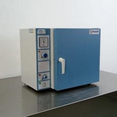 Selecta Incubat Culture Incubation Oven, 19 L, Natural Convection, 5–80 °C-cover