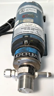 Cole-Parmer Masterflex 7144-05 Pump Drive with MICROPUMP 130-000 Head and Speed Control