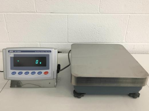 A&D GP-100KS Precision High Capacity Balance-cover